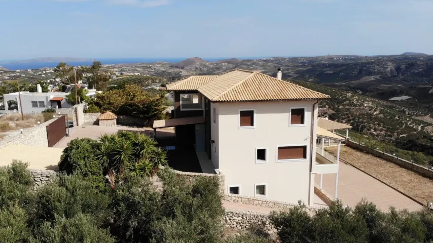 βίλα προς πώληση 360 τ.μ Αρχάνες Νομός Ηρακλείου