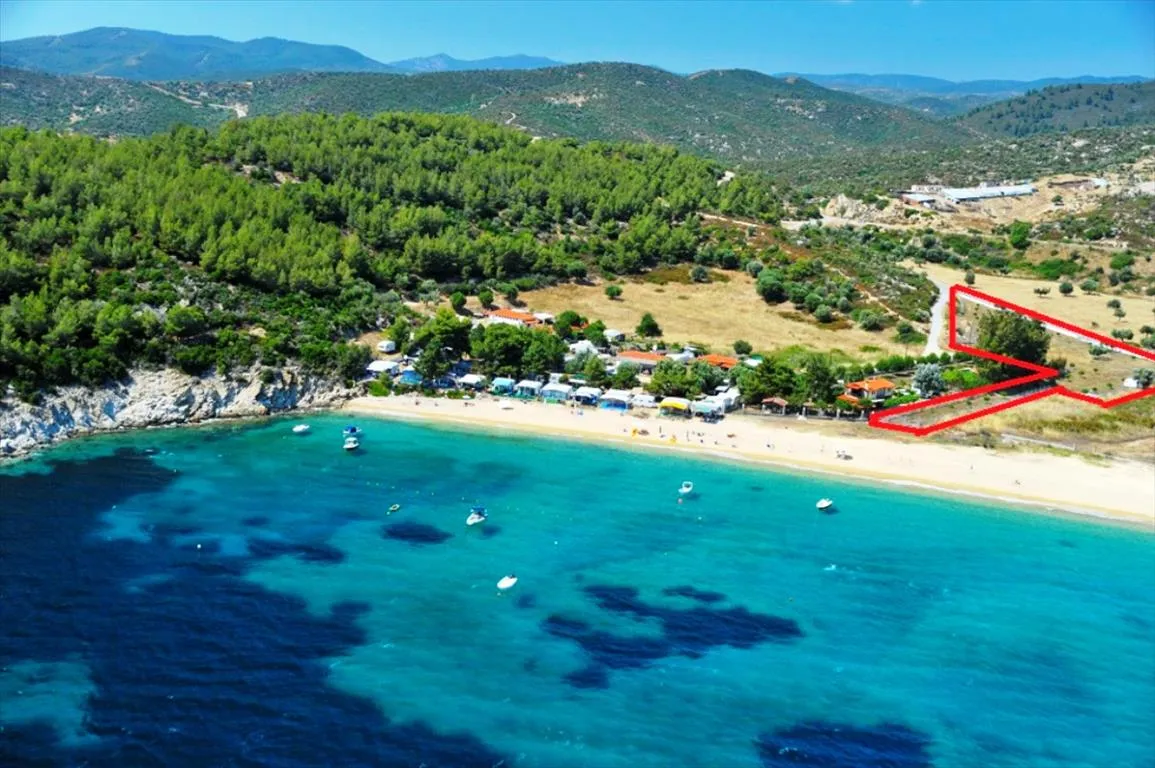 οικόπεδο προς πώληση 5751 τ.μ Σιθωνία Χαλκιδική