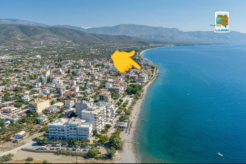 κτίριο προς πώληση 1220 τ.μ Άγιοι Θεόδωροι Κορινθία