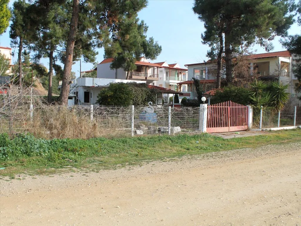 οικόπεδο προς πώληση 1037 τ.μ Σιθωνία Χαλκιδική