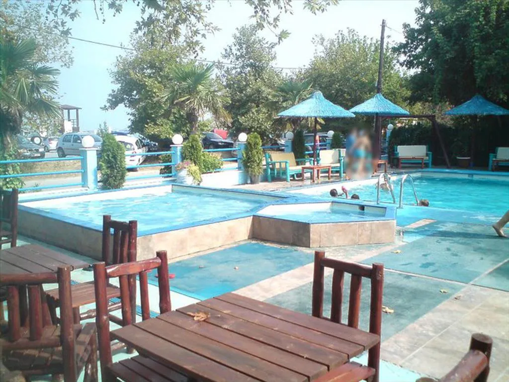 επιχείρηση προς πώληση 320 τ.μ  Νομός Πιερίας