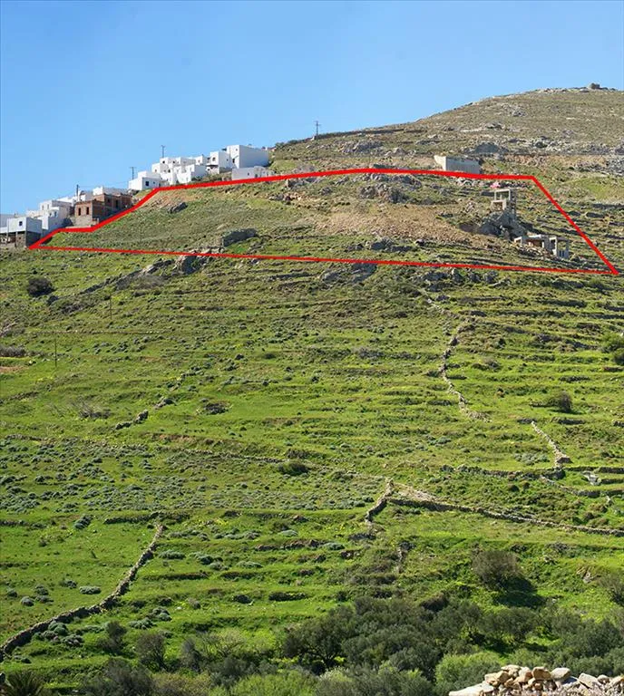 οικόπεδο προς πώληση 7500 τ.μ  Κυκλάδες