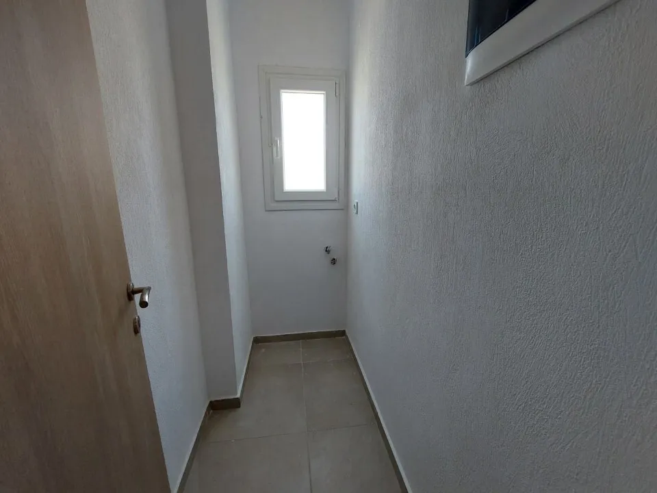 960