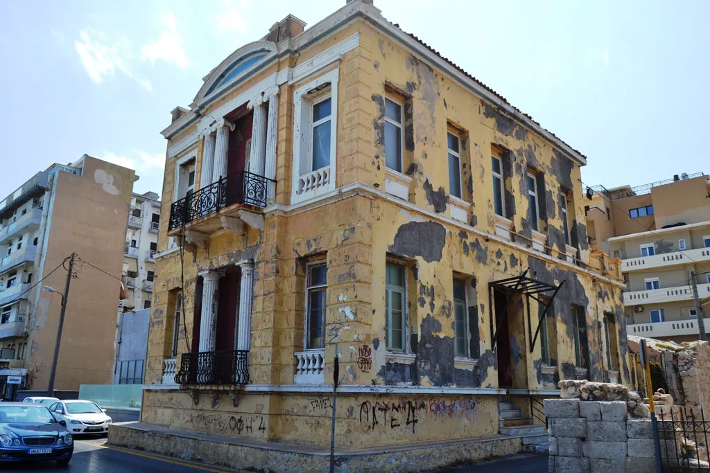 βίλα προς πώληση 480 τ.μ Ηράκλειο Κρήτης Νομός Ηρακλείου