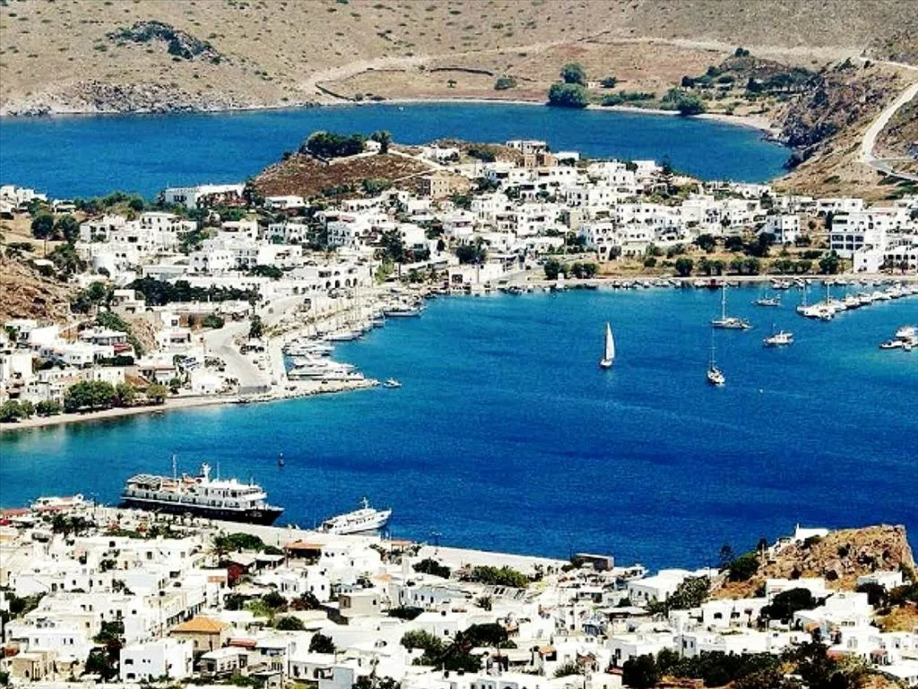 οικόπεδο προς πώληση 8000 τ.μ  Δωδεκάνησα