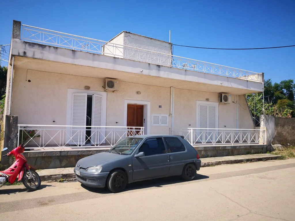 μονοκατοικία προς πώληση 118 τ.μ Λεχαινά Ηλεία