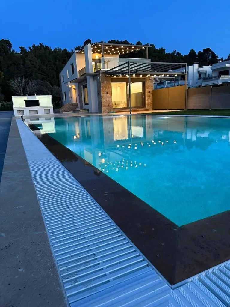 βίλα προς πώληση 230 τ.μ Κασσάνδρα Χαλκιδική