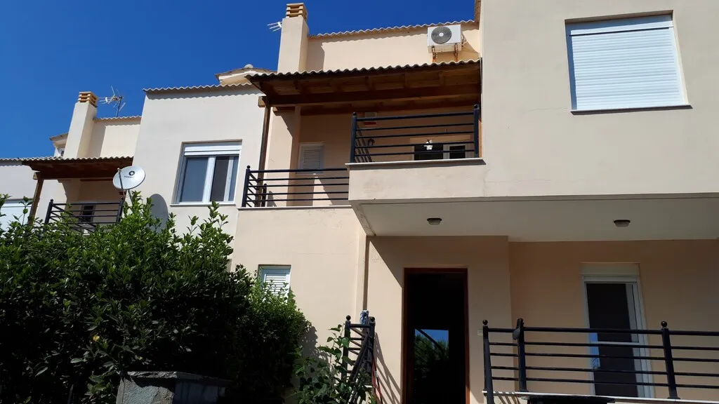 μεζονέτα προς πώληση 170 τ.μ Μαρκόπουλο Υπόλοιπη Αττικής