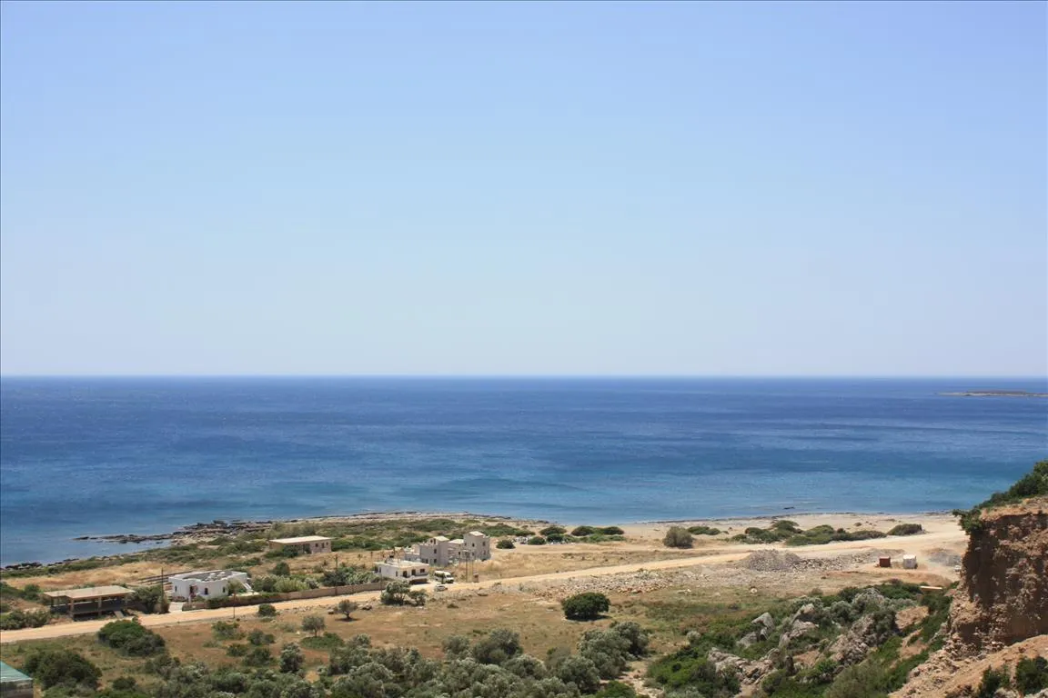 οικόπεδο προς πώληση 7000 τ.μ Πελεκάνος Νομός Χανίων