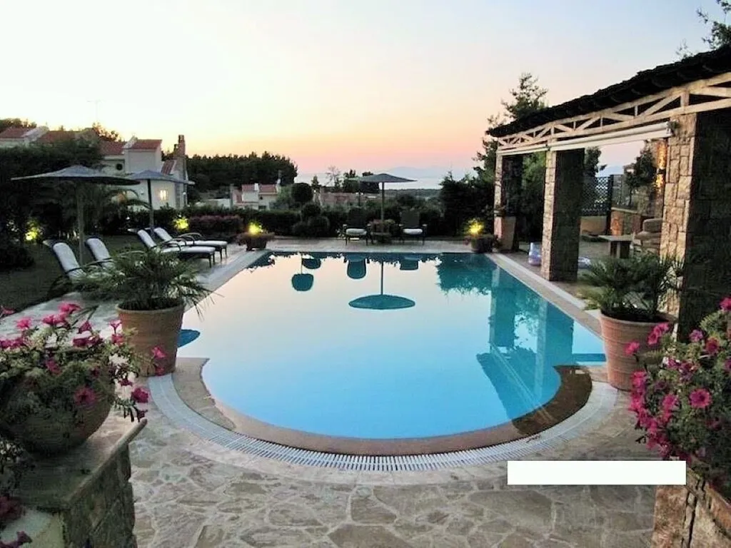 βίλα προς πώληση 400 τ.μ Κασσάνδρα Χαλκιδική