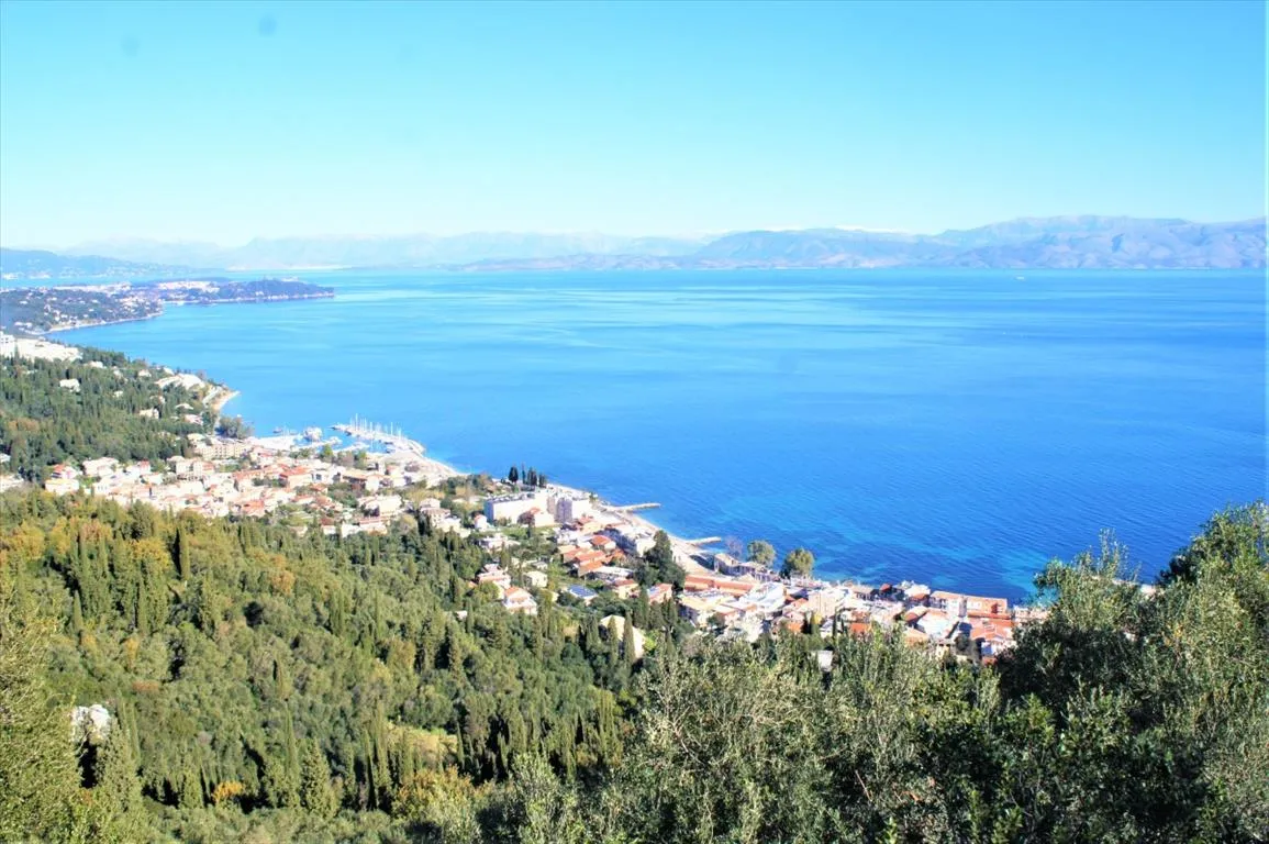 οικόπεδο προς πώληση 4100 τ.μ Κέρκυρα Νομός Κέρκυρας