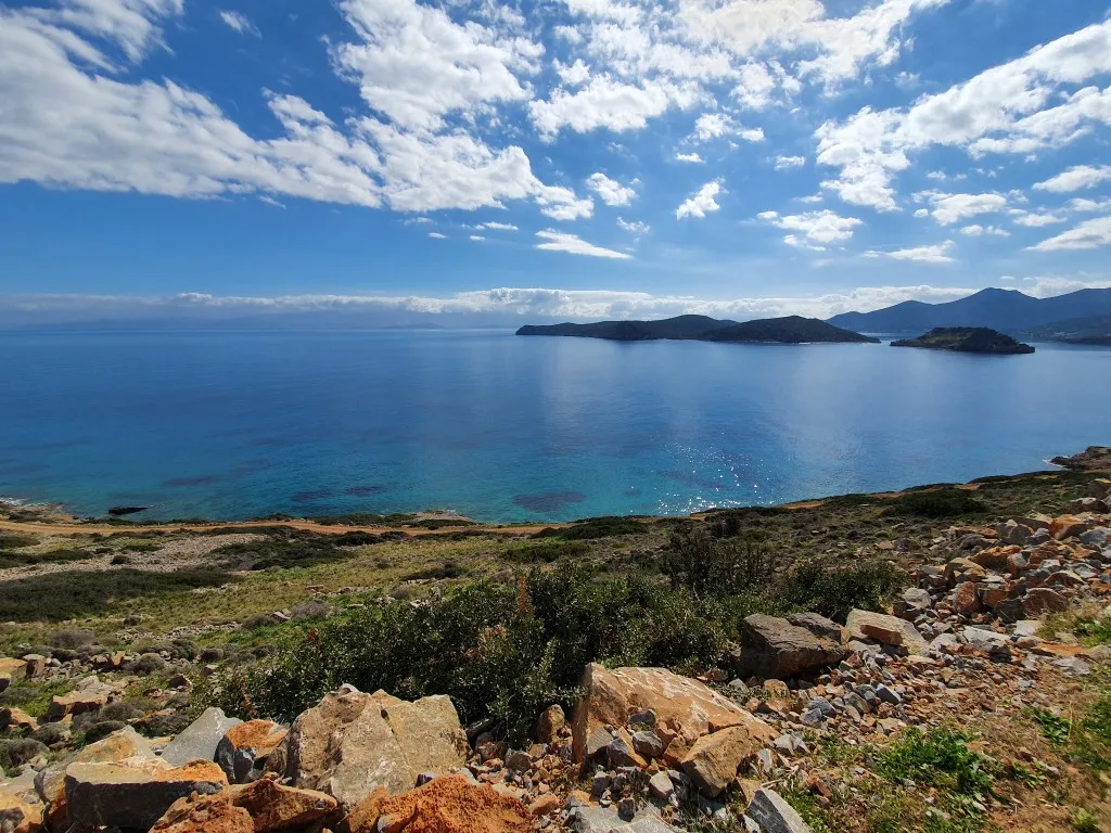οικόπεδο προς πώληση 34000 τ.μ Άγιος Νικόλαος Νομός Λασιθίου