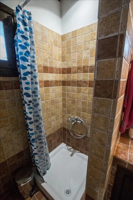 512