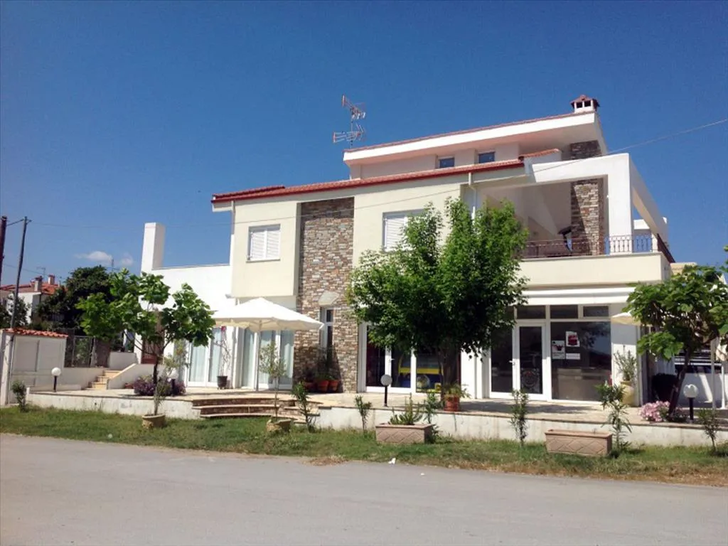 ξενοδοχείο προς πώληση 225 τ.μ Σιθωνία Χαλκιδική