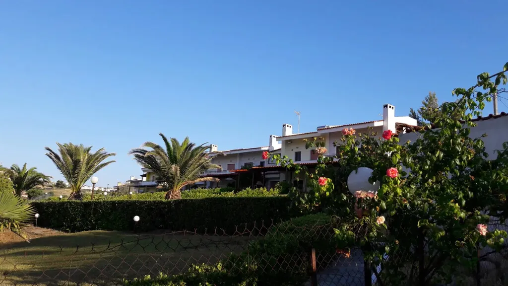 μεζονέτα προς πώληση 100 τ.μ Κασσάνδρα Χαλκιδική