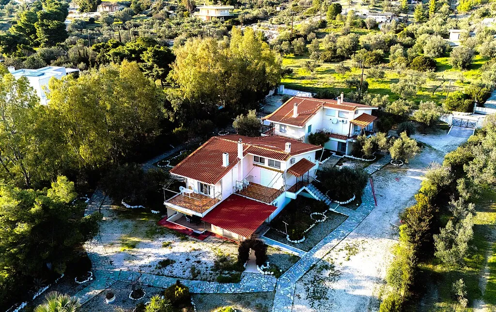 βίλα προς πώληση 500 τ.μ Λουτράκι-Περαχώρα Κορινθία