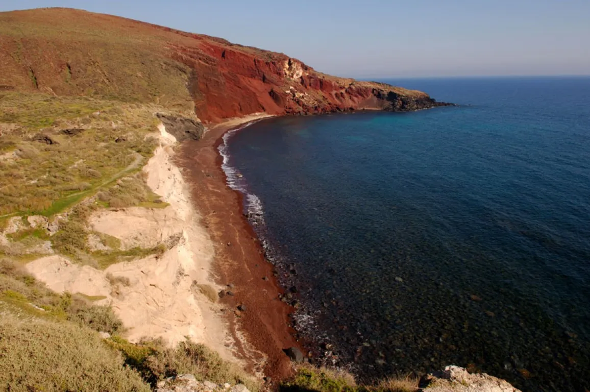 οικόπεδο προς πώληση 63000 τ.μ Σαντορίνη Κυκλάδες