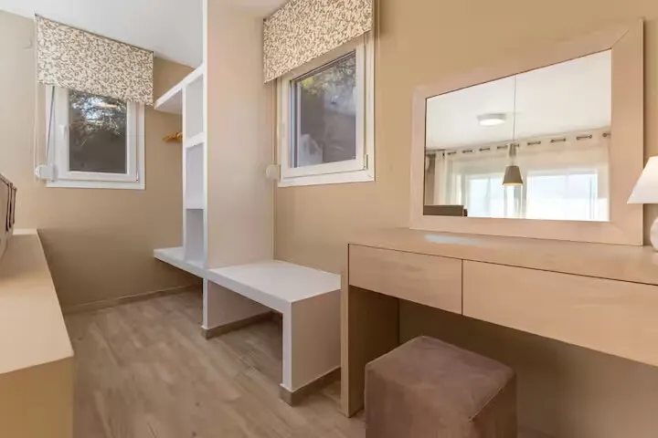 720