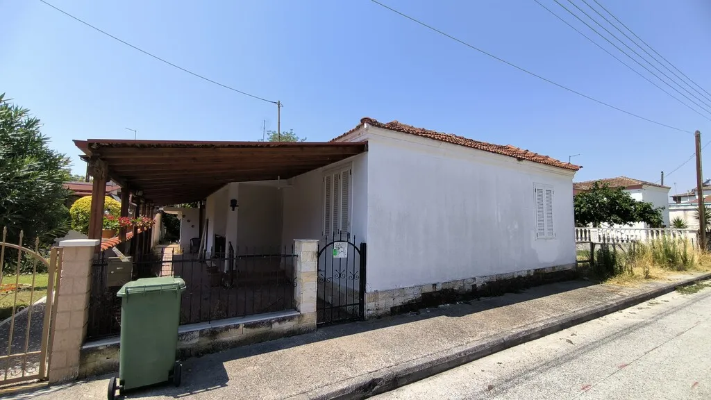 μονοκατοικία προς πώληση 100 τ.μ Κορινός Νομός Πιερίας