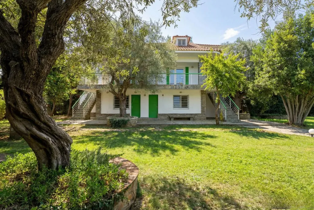 βίλα προς πώληση 260 τ.μ Σιθωνία Χαλκιδική