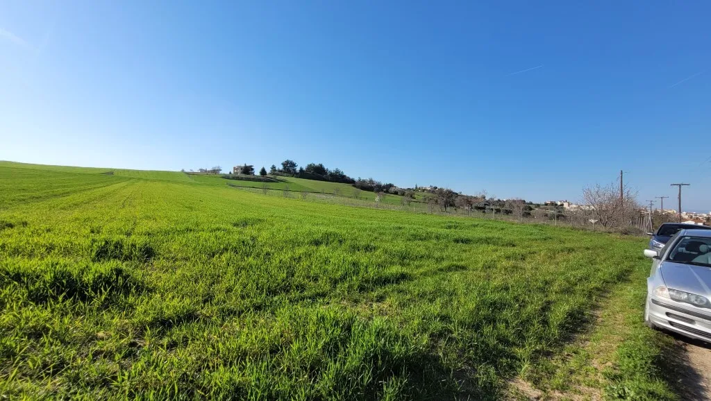 οικόπεδο προς πώληση 5500 τ.μ Μίκρα Προάστια Θεσσαλονίκης
