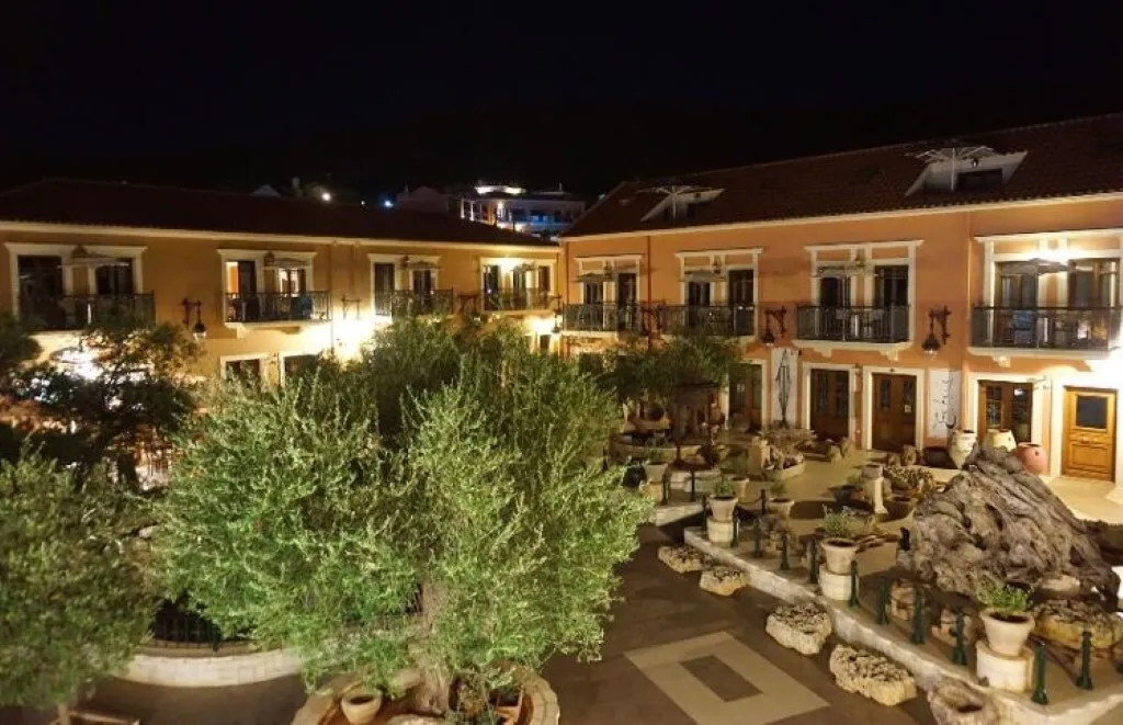 ξενοδοχείο προς πώληση 1400 τ.μ Κεφαλονιά Νομός Κεφαλληνίας