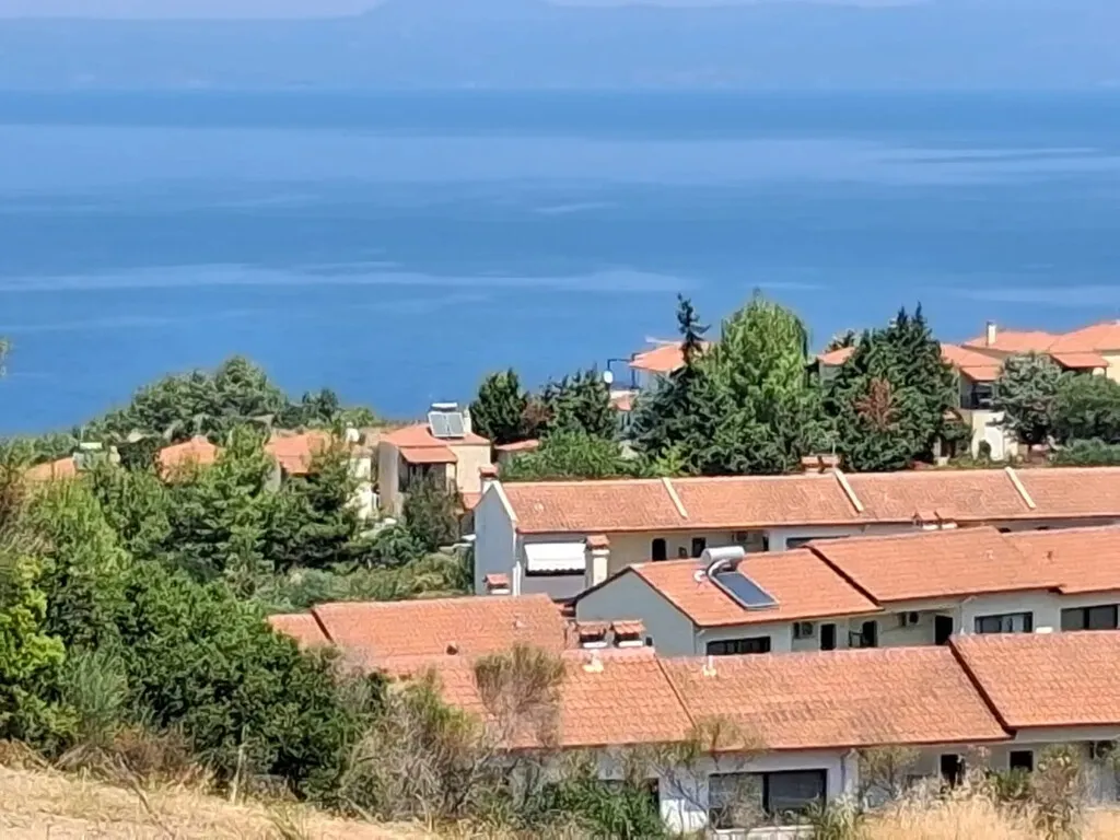 οικόπεδο προς πώληση 4000 τ.μ Κασσάνδρα Χαλκιδική
