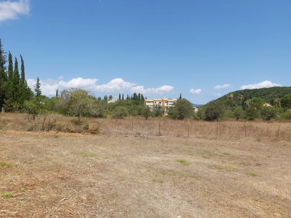 οικόπεδο προς πώληση 8700 τ.μ Κέρκυρα Νομός Κέρκυρας
