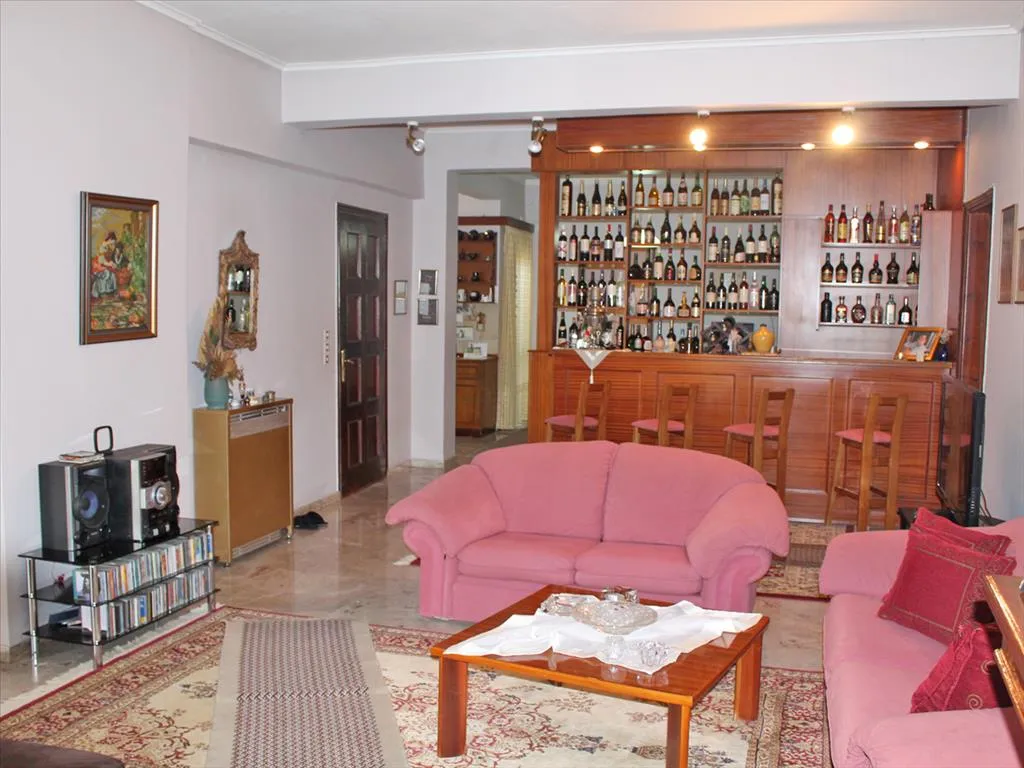 διαμέρισμα προς πώληση 180 τ.μ Πέραμα Προάστια Πειραιά