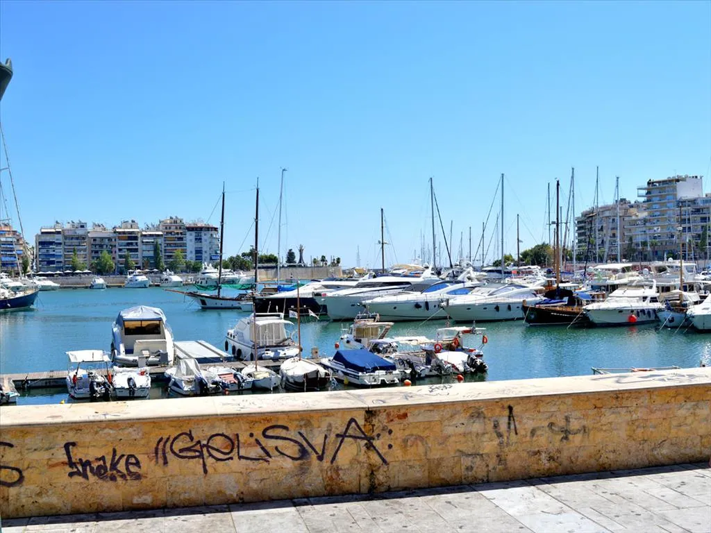 εμπορικό ακίνητο προς πώληση 1250 τ.μ Κέντρο - Λιμάνι Πειραιάς