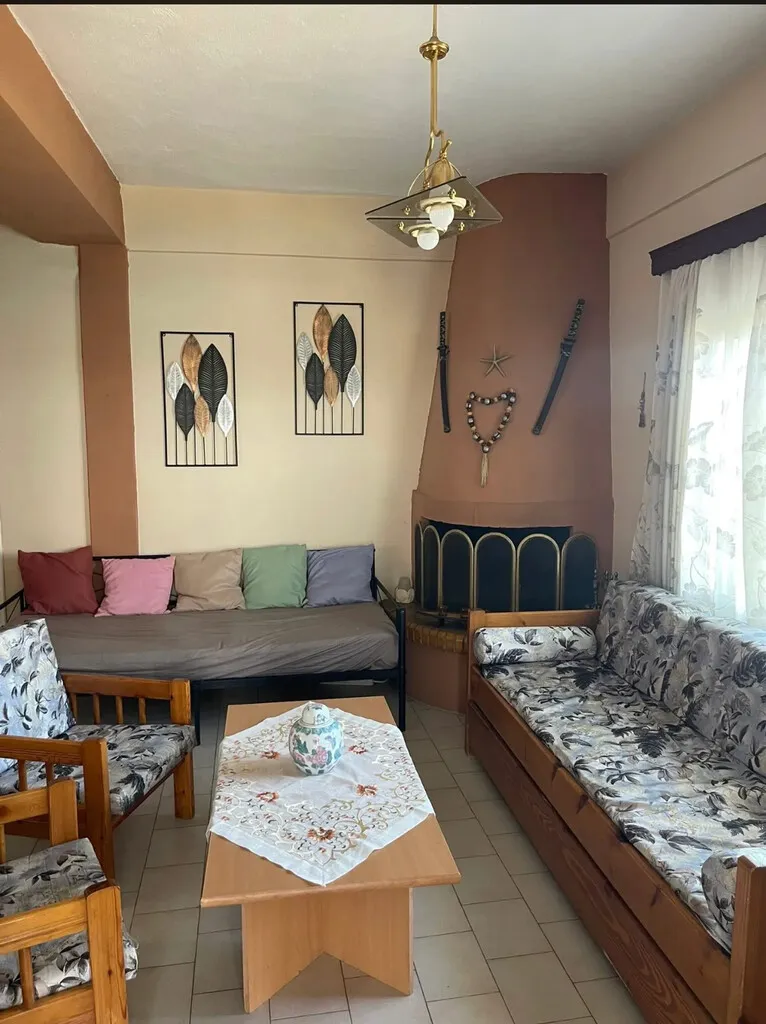 μονοκατοικία προς πώληση 95 τ.μ Σαλαμίνα Νησιά Αργοσαρωνικού