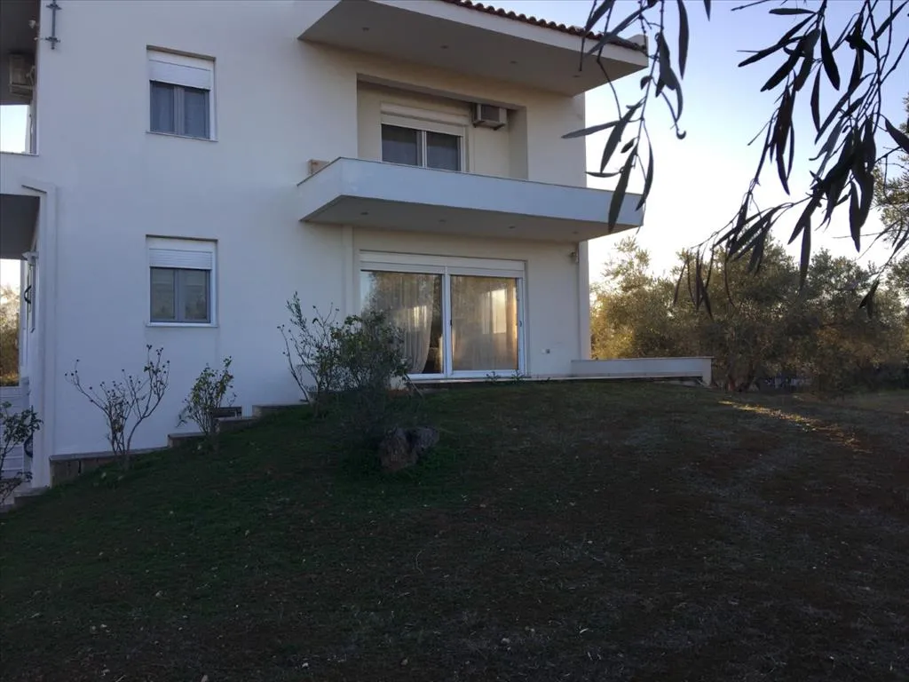 μονοκατοικία προς πώληση 320 τ.μ Ανθηδώνα Εύβοια
