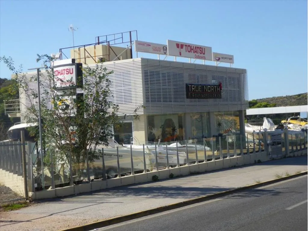 εμπορικό ακίνητο προς πώληση 630 τ.μ Κορωπί Ανατολικά Αθήνας