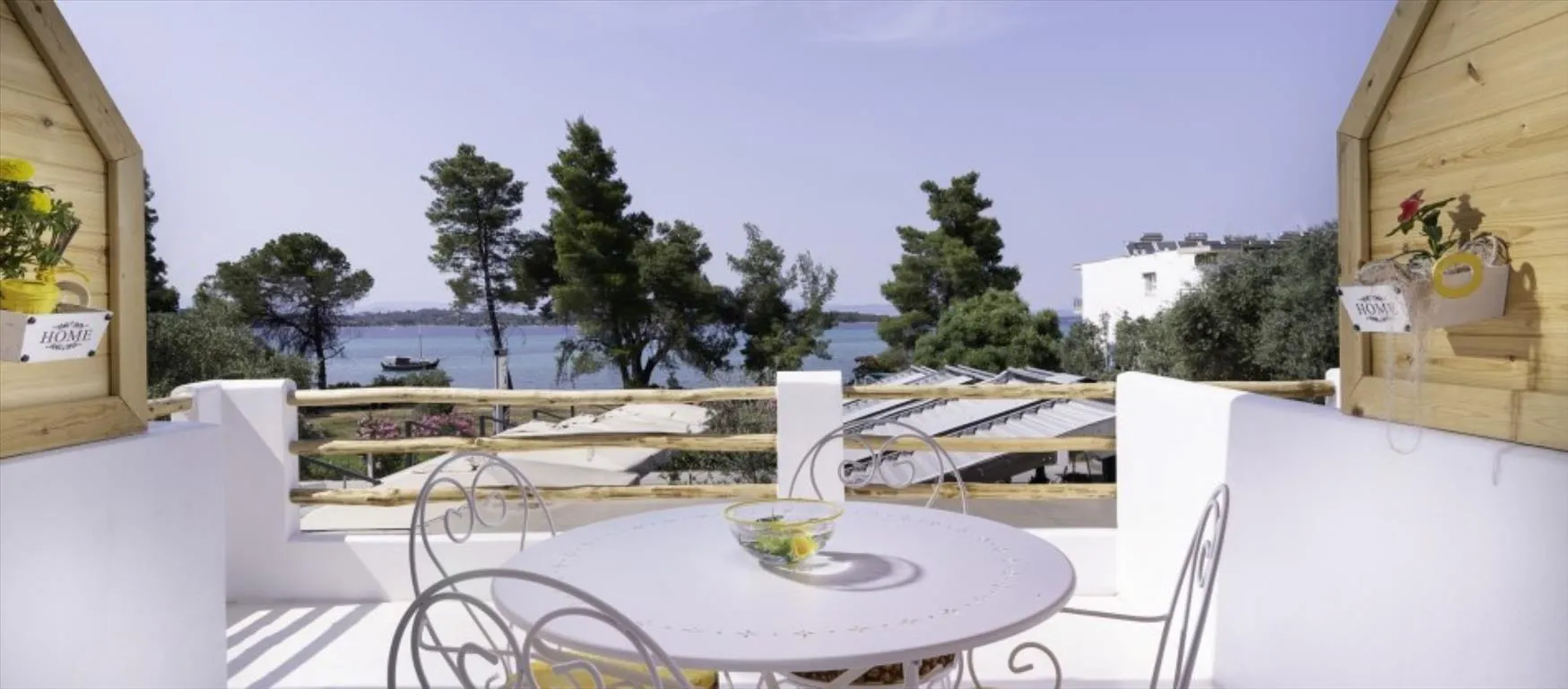 επιχείρηση προς πώληση 240 τ.μ Σιθωνία Χαλκιδική