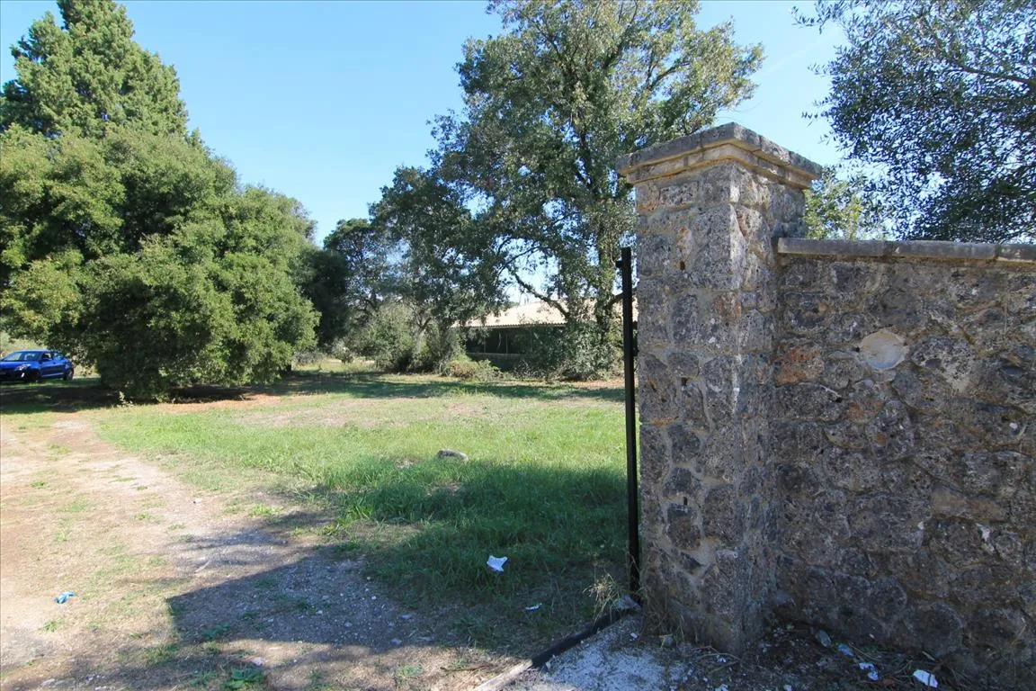 1152