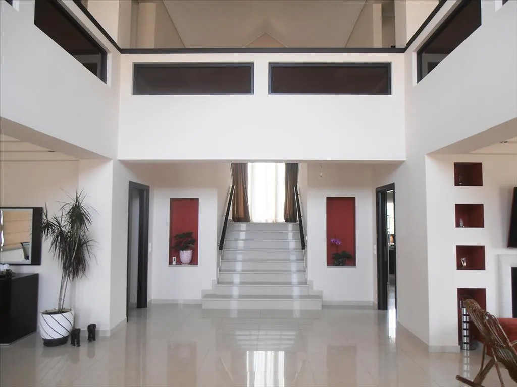 βίλα προς πώληση 700 τ.μ  Υπόλοιπη Αττικής