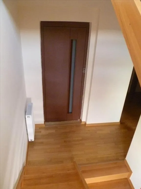 576