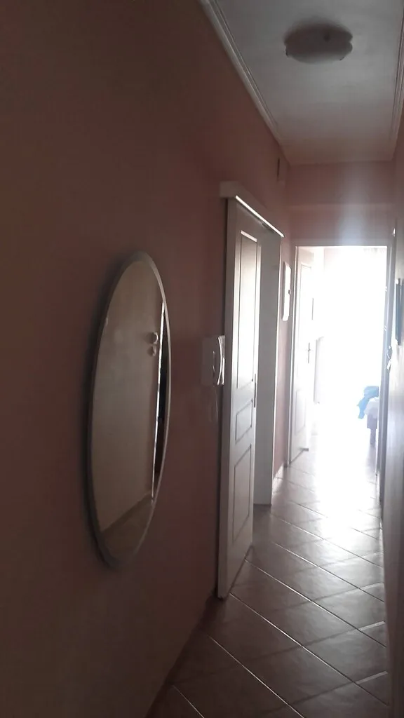 576