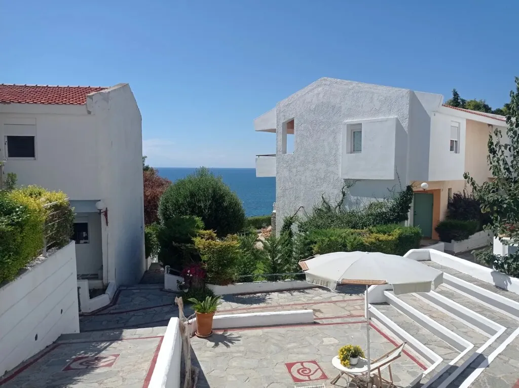 μεζονέτα προς πώληση 80 τ.μ Κασσάνδρα Χαλκιδική