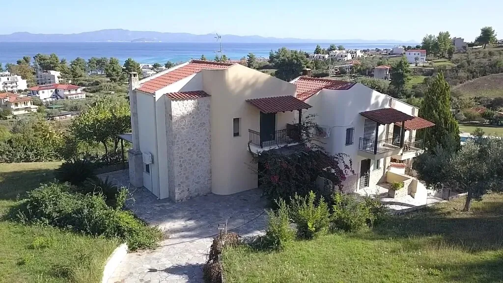 μεζονέτα προς πώληση 100 τ.μ Κασσάνδρα Χαλκιδική