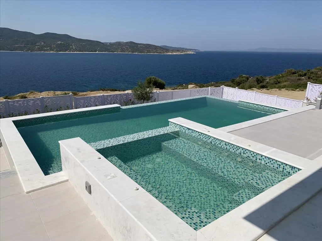 βίλα προς πώληση 150 τ.μ Σιθωνία Χαλκιδική