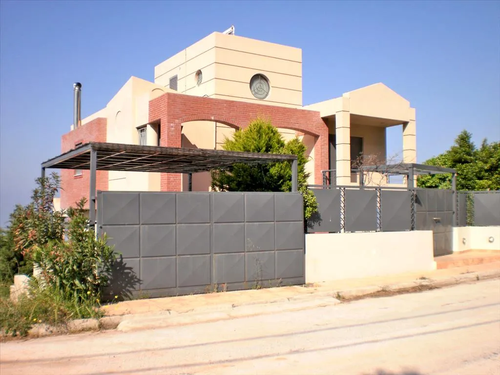 μονοκατοικία προς πώληση 373 τ.μ Σαρωνίδα Υπόλοιπη Αττικής