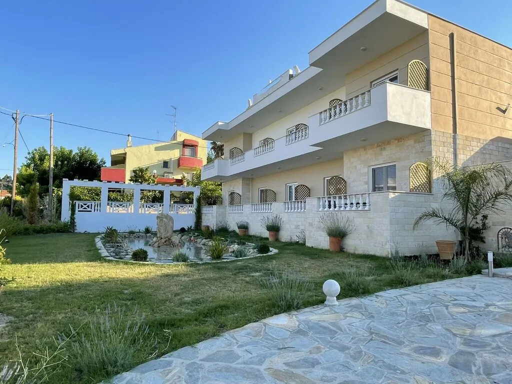 ξενοδοχείο προς πώληση 300 τ.μ Κασσάνδρα Χαλκιδική