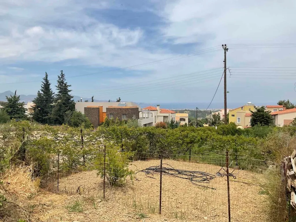οικόπεδο προς πώληση 447 τ.μ Ηράκλειο Κρήτης Νομός Ηρακλείου