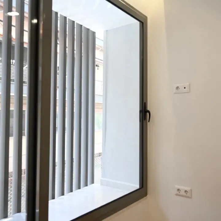 720